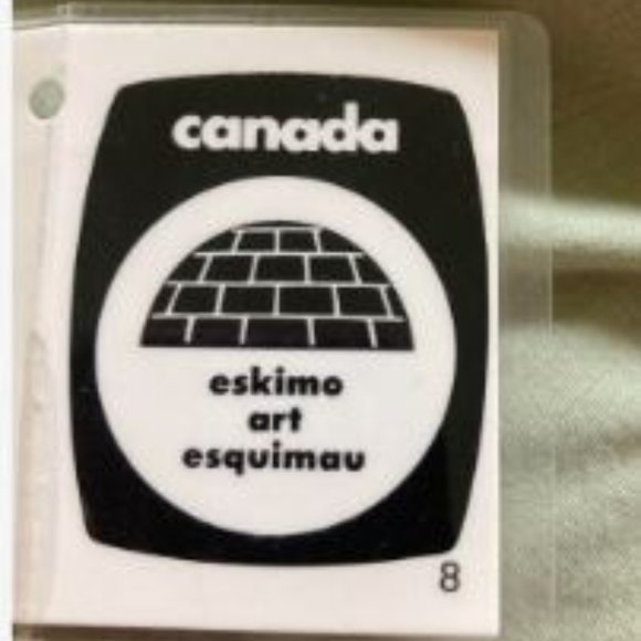 Soapstone inukshuk carving from Cape Dorset, Nunavut by Lukta Qaumagak - Picture 4 of 8